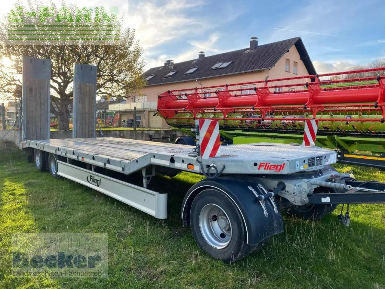 Fliegl dts-s 300 - Lauksaimniecības piekabe-platforma: foto 1 Fliegl dts-s 300 - Lauksaimniecības piekabe-platforma: foto 1
