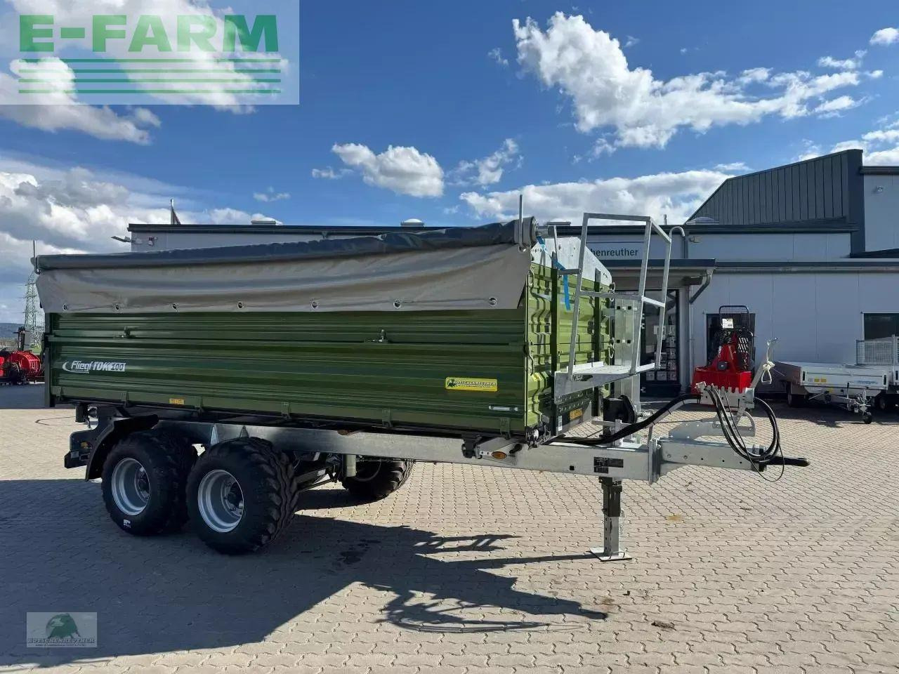 Fliegl tdk 100vr fox tandem - Lauksaimniecības piekabe-pašizgāzējs: foto 5 Fliegl tdk 100vr fox tandem - Lauksaimniecības piekabe-pašizgāzējs: foto 5