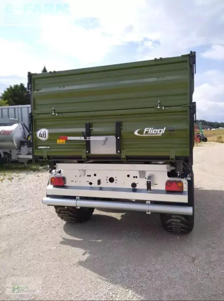Fliegl tdk 140 profi - Lauksaimniecības piekabe-pašizgāzējs: foto 1 Fliegl tdk 140 profi - Lauksaimniecības piekabe-pašizgāzējs: foto 1