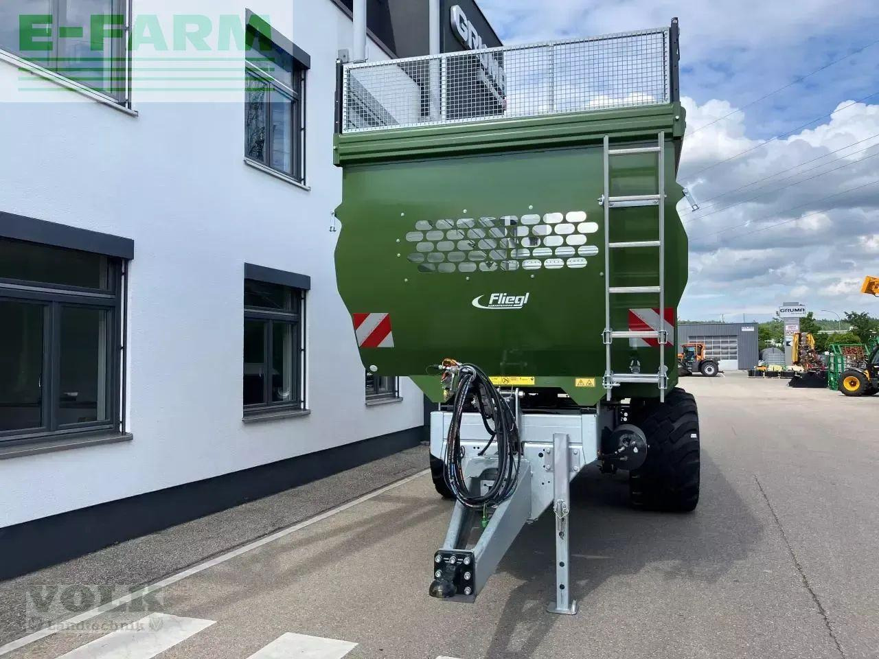 Fliegl tmk 273 fox muldenkipper - Lauksaimniecības piekabe-pašizgāzējs: foto 2 Fliegl tmk 273 fox muldenkipper - Lauksaimniecības piekabe-pašizgāzējs: foto 2