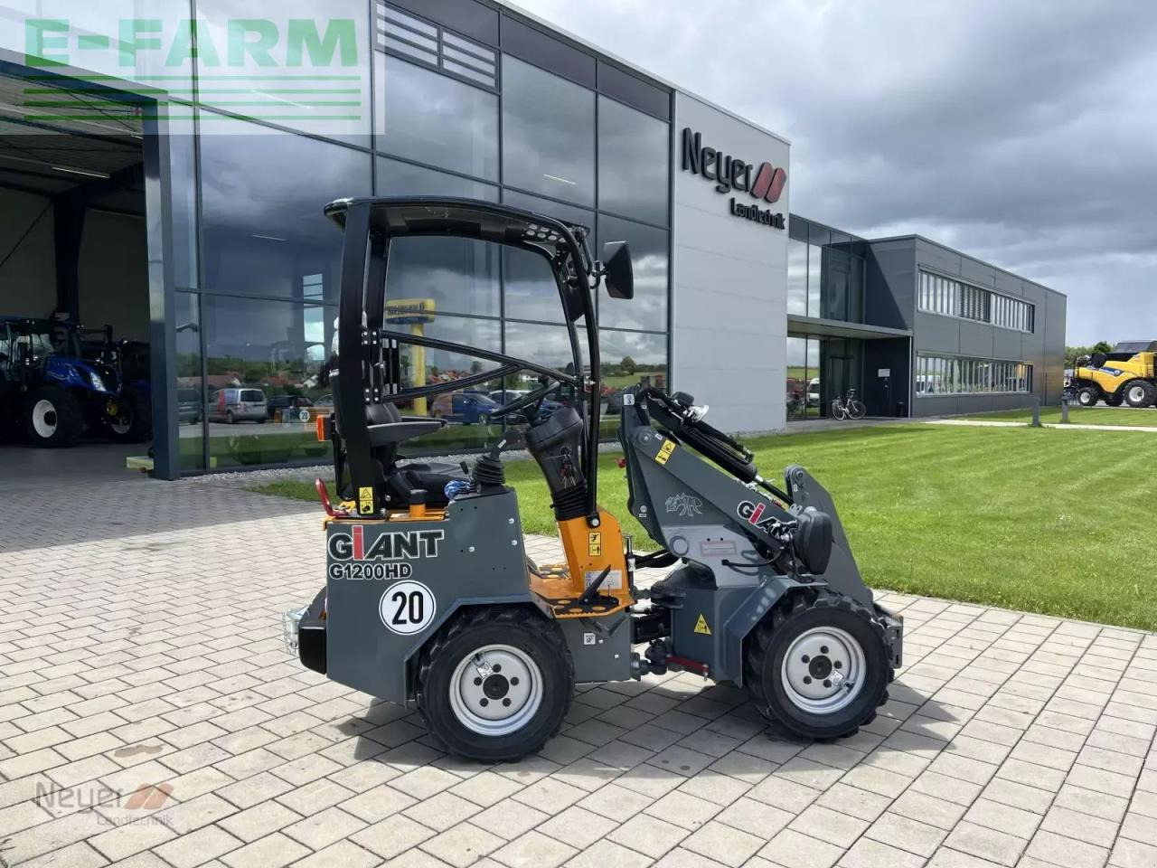 Giant g 1200 hd - Riteņu iekrāvējs: foto 1 Giant g 1200 hd - Riteņu iekrāvējs: foto 1