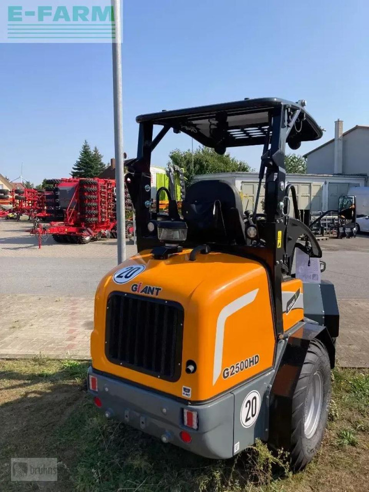 Giant g2500 hd - Mini-ekskavators: foto 5 Giant g2500 hd - Mini-ekskavators: foto 5