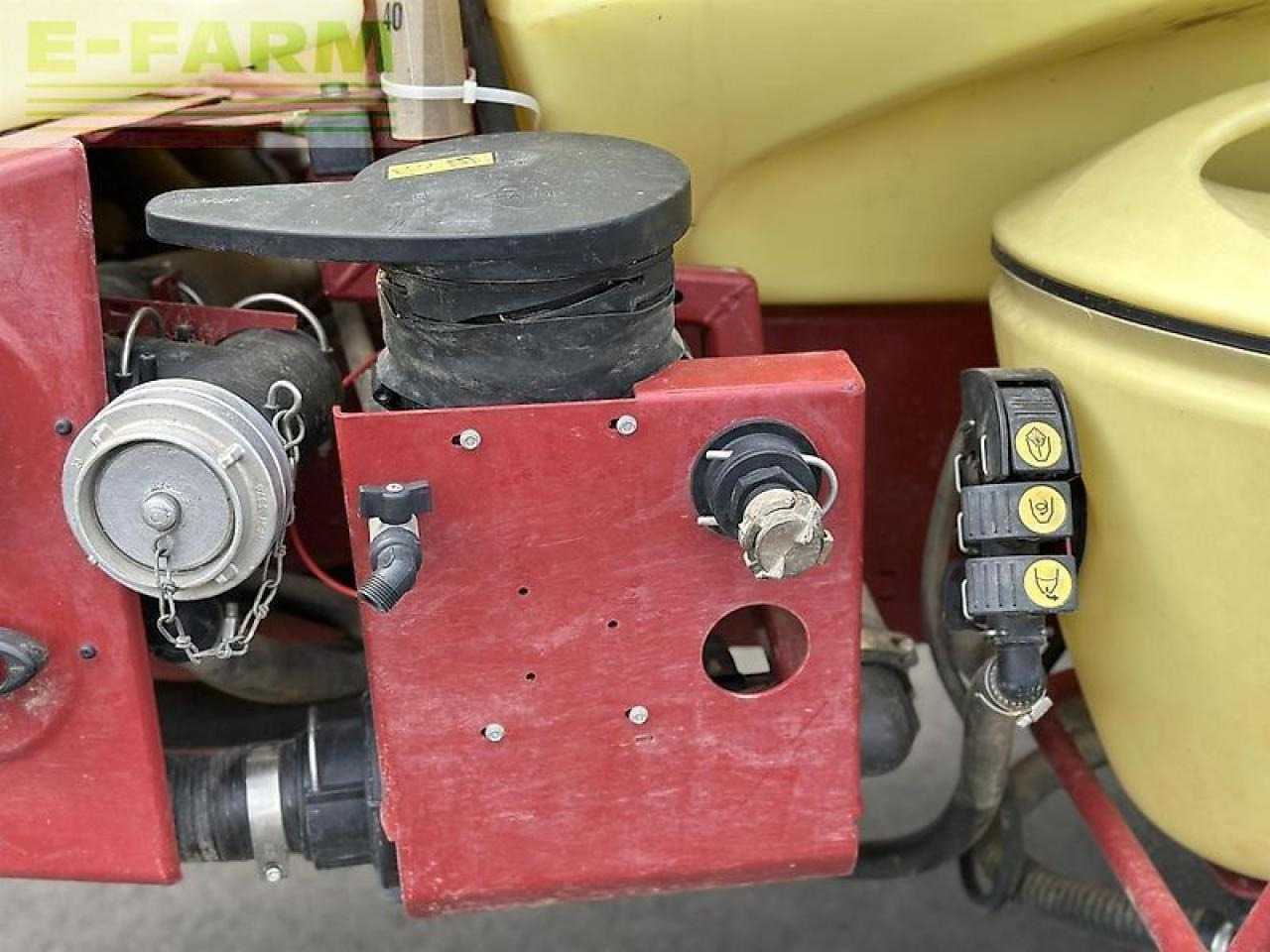 Hardi navigator 4000 21m - Piekabināmais miglotājs: foto 5 Hardi navigator 4000 21m - Piekabināmais miglotājs: foto 5