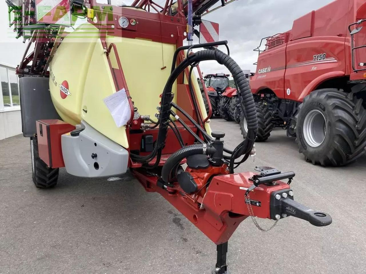 Hardi navigator 4000l 27m 9tb ddz - Piekabināmais miglotājs: foto 4 Hardi navigator 4000l 27m 9tb ddz - Piekabināmais miglotājs: foto 4