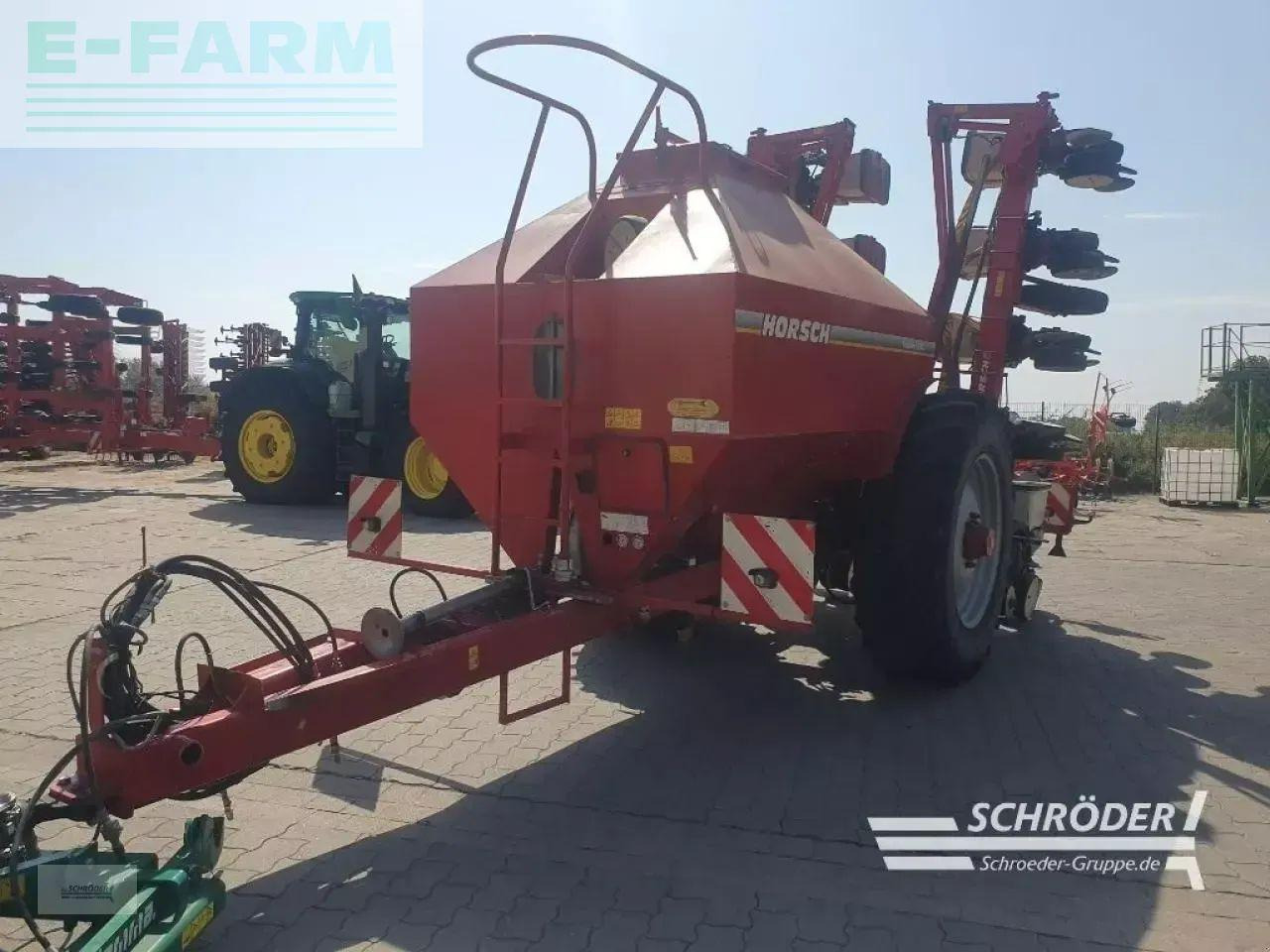 Horsch maestro 12 rc - Precīzās izsējas sējmašīna: foto 1 Horsch maestro 12 rc - Precīzās izsējas sējmašīna: foto 1