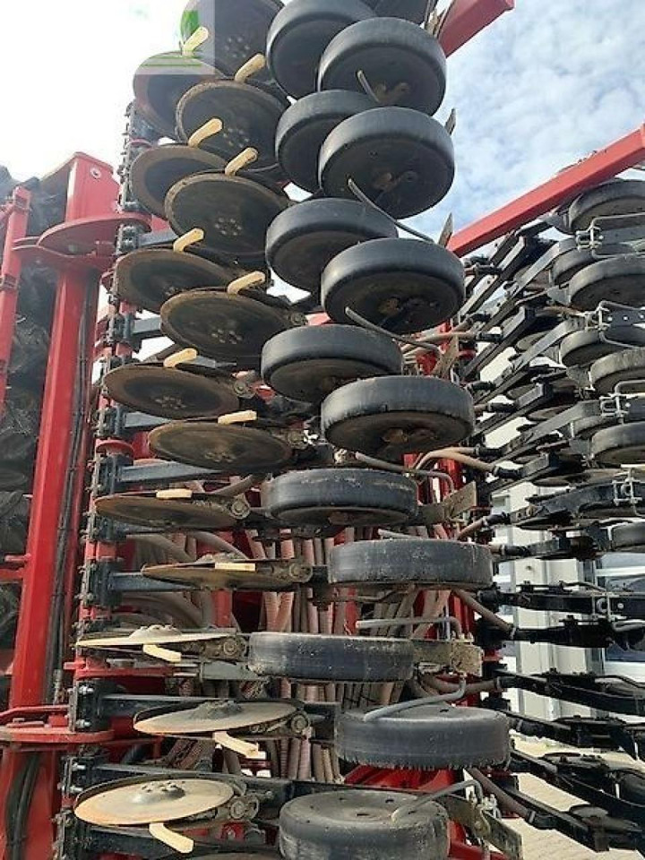 Horsch pronto 8 dc - Sējmašīna: foto 5 Horsch pronto 8 dc - Sējmašīna: foto 5