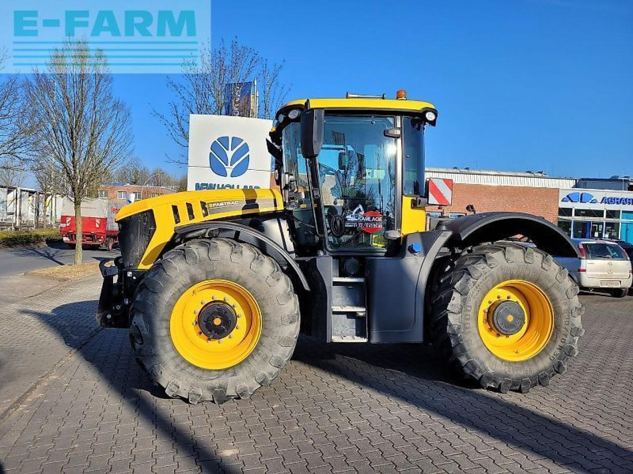JCB 4220 fastrac - Traktors: foto 1 JCB 4220 fastrac - Traktors: foto 1