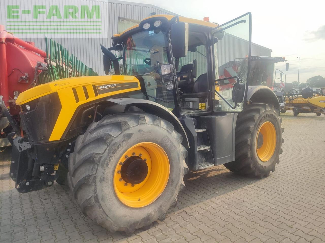 JCB 4220 fastrac - Traktors: foto 4 JCB 4220 fastrac - Traktors: foto 4