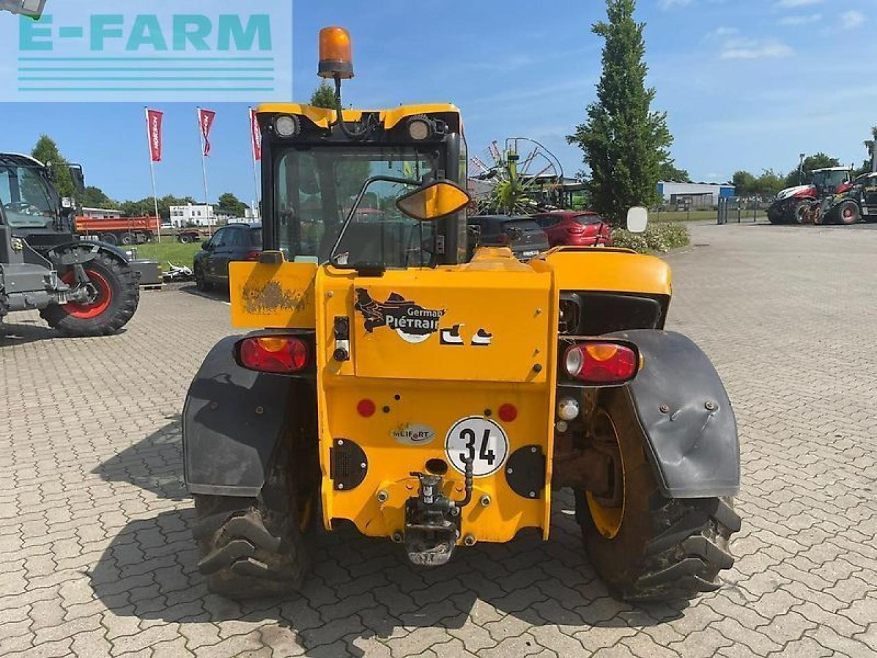 Teleskopiskais iekrāvējs JCB 525.60: foto 7