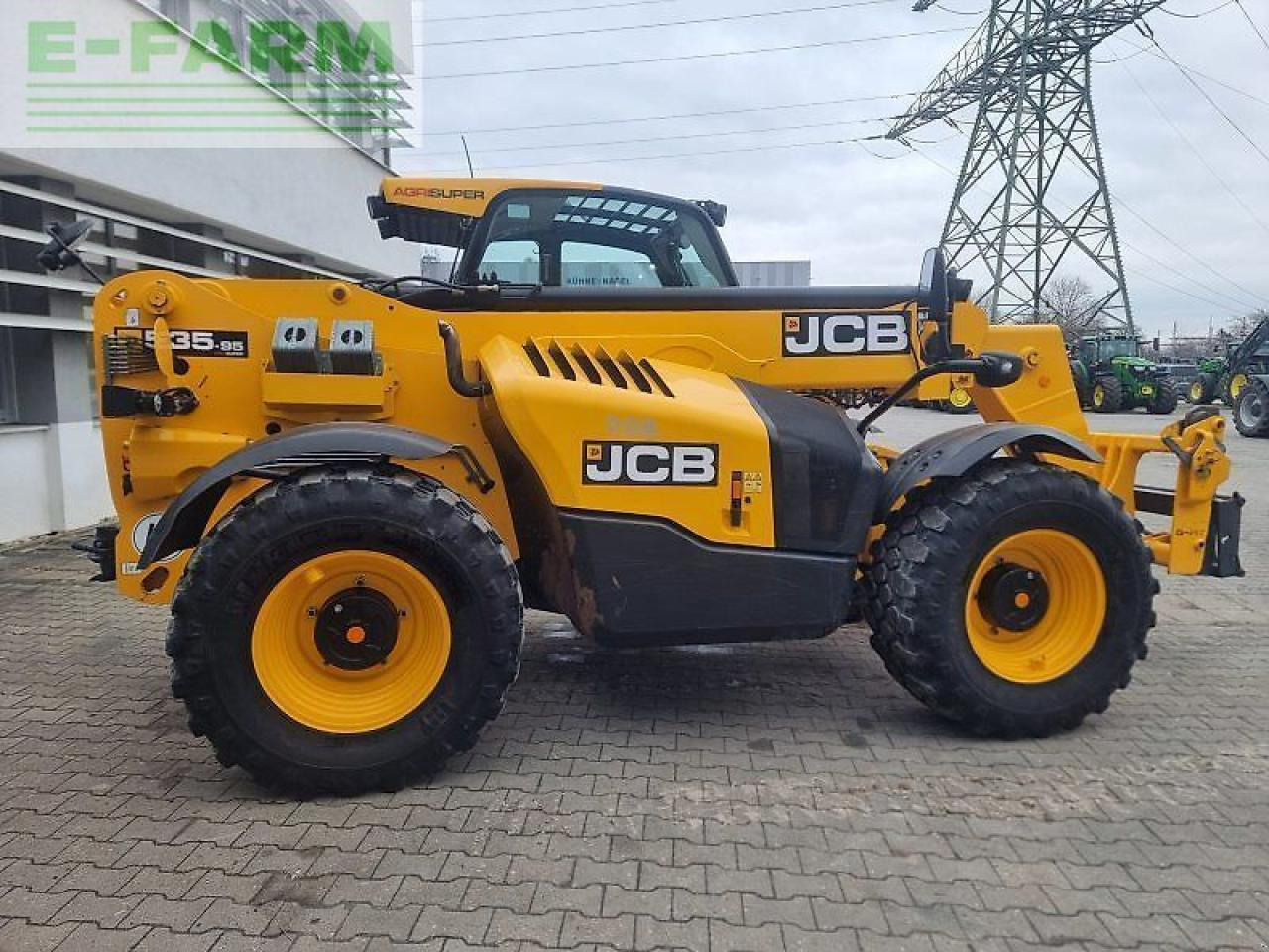 JCB 535-95 agri super - Teleskopiskais iekrāvējs: foto 4 JCB 535-95 agri super - Teleskopiskais iekrāvējs: foto 4