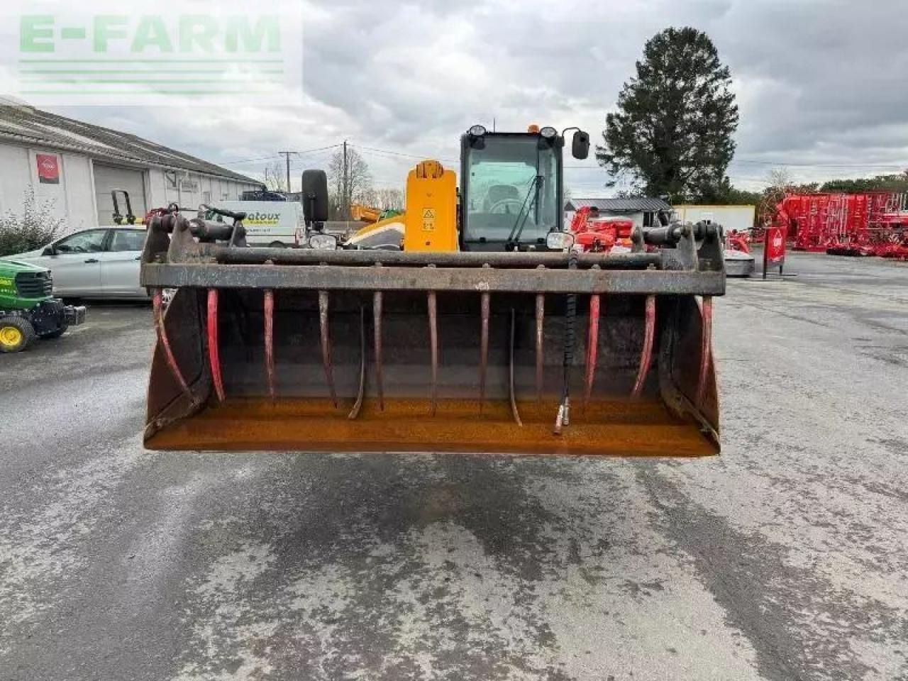 JCB 536-70 agriplus - Teleskopiskais iekrāvējs: foto 2 JCB 536-70 agriplus - Teleskopiskais iekrāvējs: foto 2
