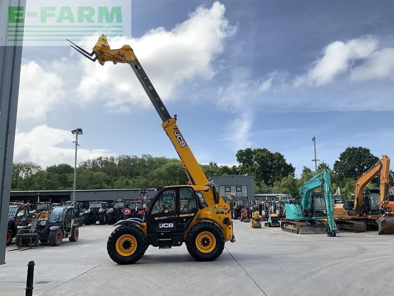 Teleskopiskais iekrāvējs JCB 560-80 agri super telehandler (st23410): foto 14