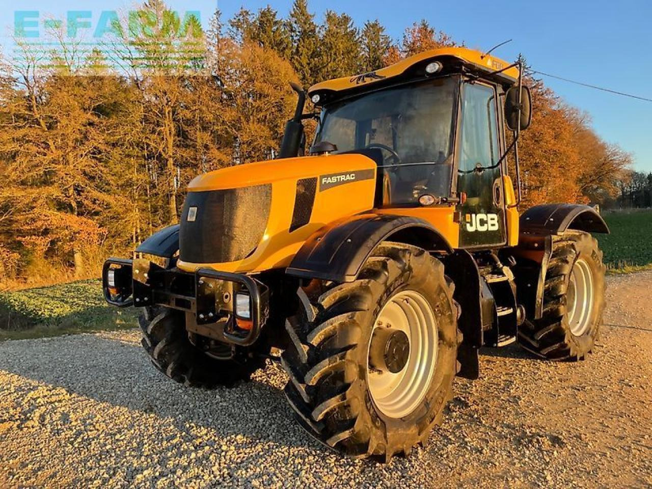 JCB fastrac 3200 - Traktors: foto 4 JCB fastrac 3200 - Traktors: foto 4