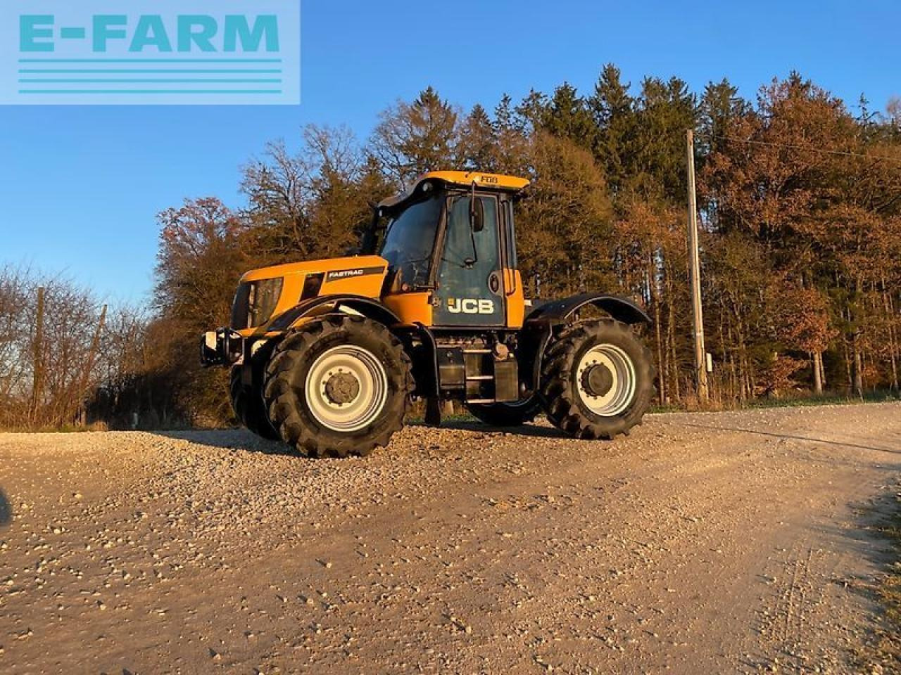 JCB fastrac 3200 - Traktors: foto 2 JCB fastrac 3200 - Traktors: foto 2