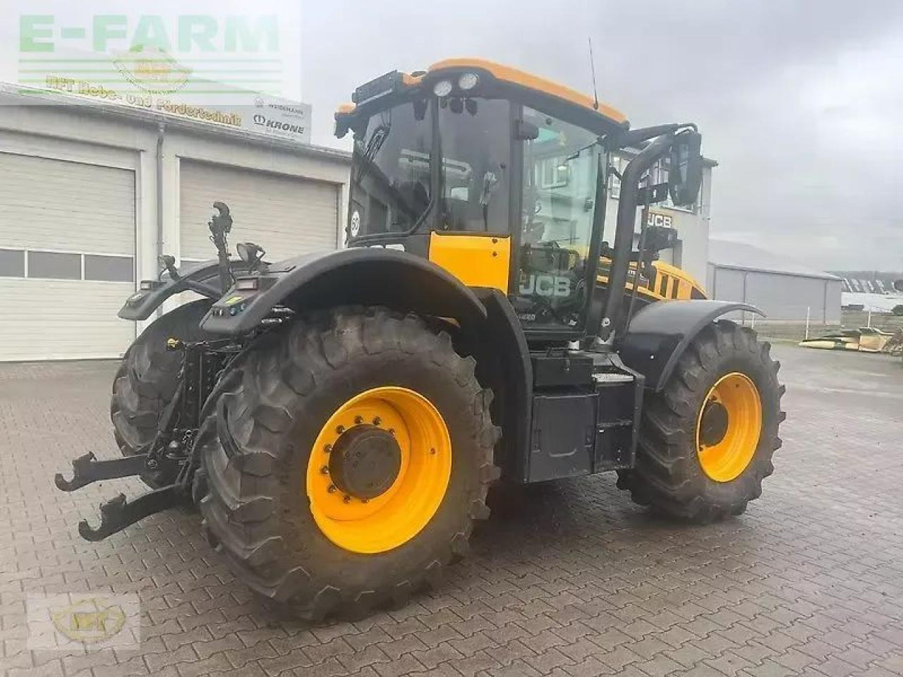 JCB fastrac 4220 - Traktors: foto 5 JCB fastrac 4220 - Traktors: foto 5