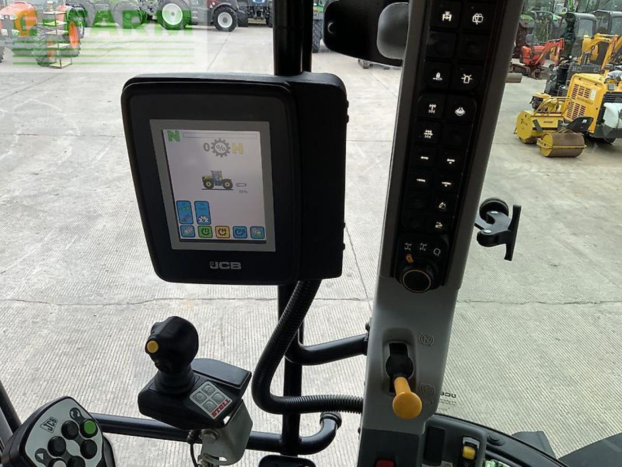 Traktors JCB fastrac 4220 tractor (st24631): foto 19