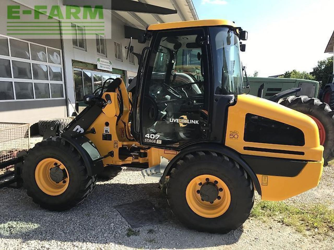 JCB jcb 407 - Mini-ekskavators: foto 1 JCB jcb 407 - Mini-ekskavators: foto 1