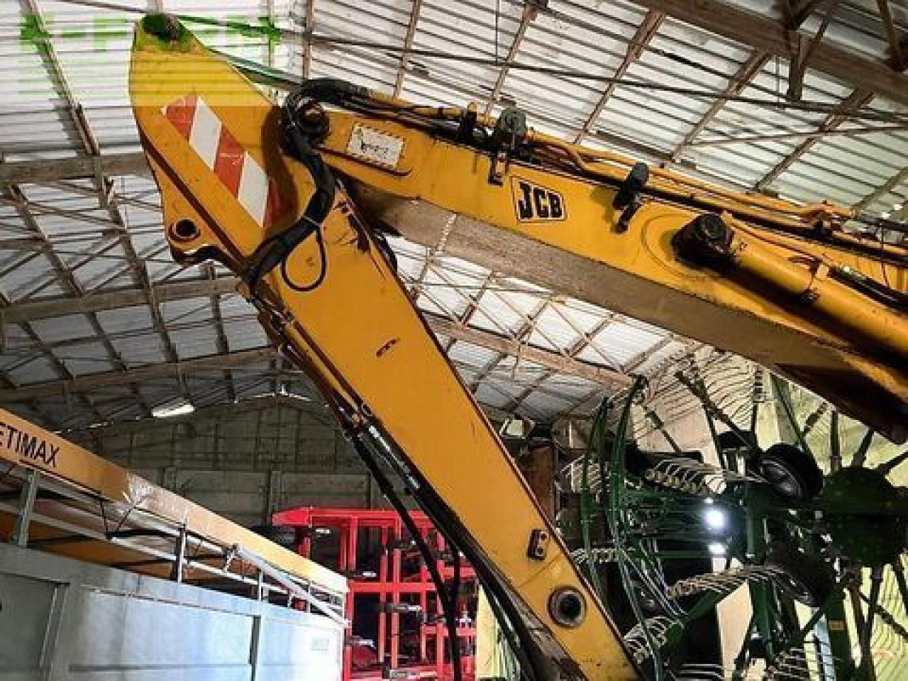 JCB js 130 w - Riteņu ekskavators: foto 2 JCB js 130 w - Riteņu ekskavators: foto 2
