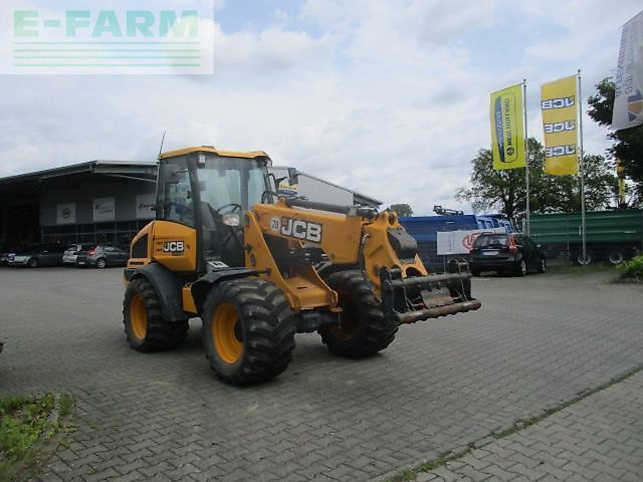JCB tm 220 teleskopradlader - Riteņu iekrāvējs: foto 3 JCB tm 220 teleskopradlader - Riteņu iekrāvējs: foto 3