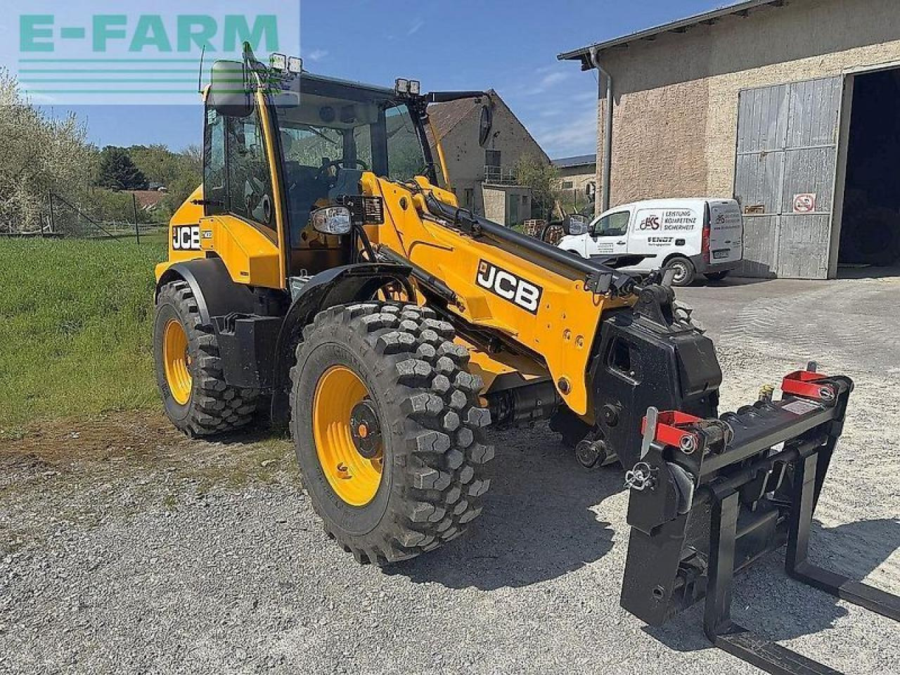 JCB tm 320 agri - Riteņu iekrāvējs: foto 2 JCB tm 320 agri - Riteņu iekrāvējs: foto 2