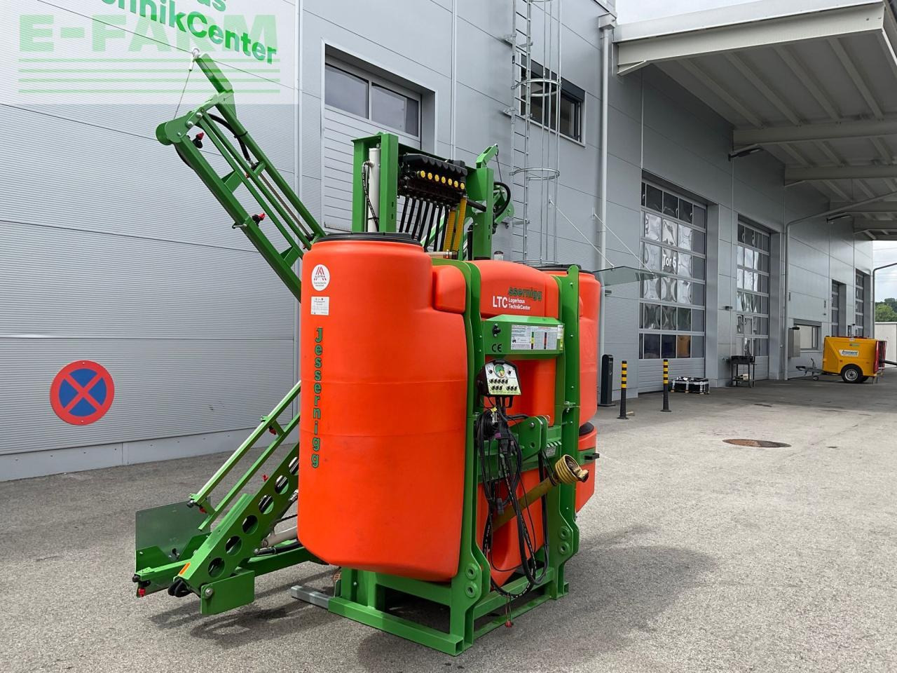 Jessernigg NG Starlight 15M 1000L - Piekabināmais miglotājs: foto 4 Jessernigg NG Starlight 15M 1000L - Piekabināmais miglotājs: foto 4