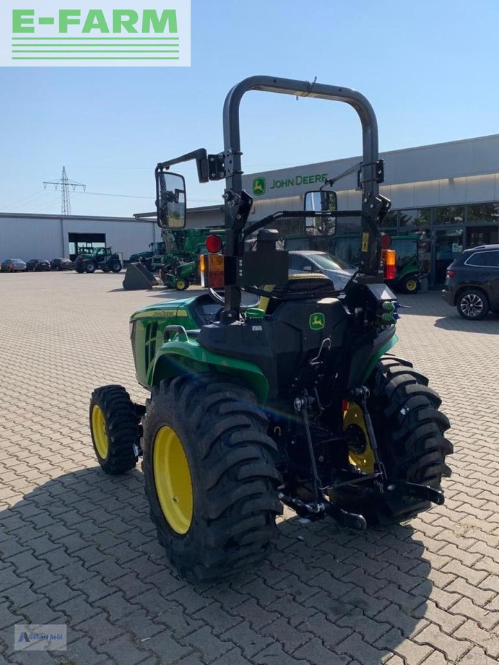 John Deere 3025e - Traktors: foto 4 John Deere 3025e - Traktors: foto 4