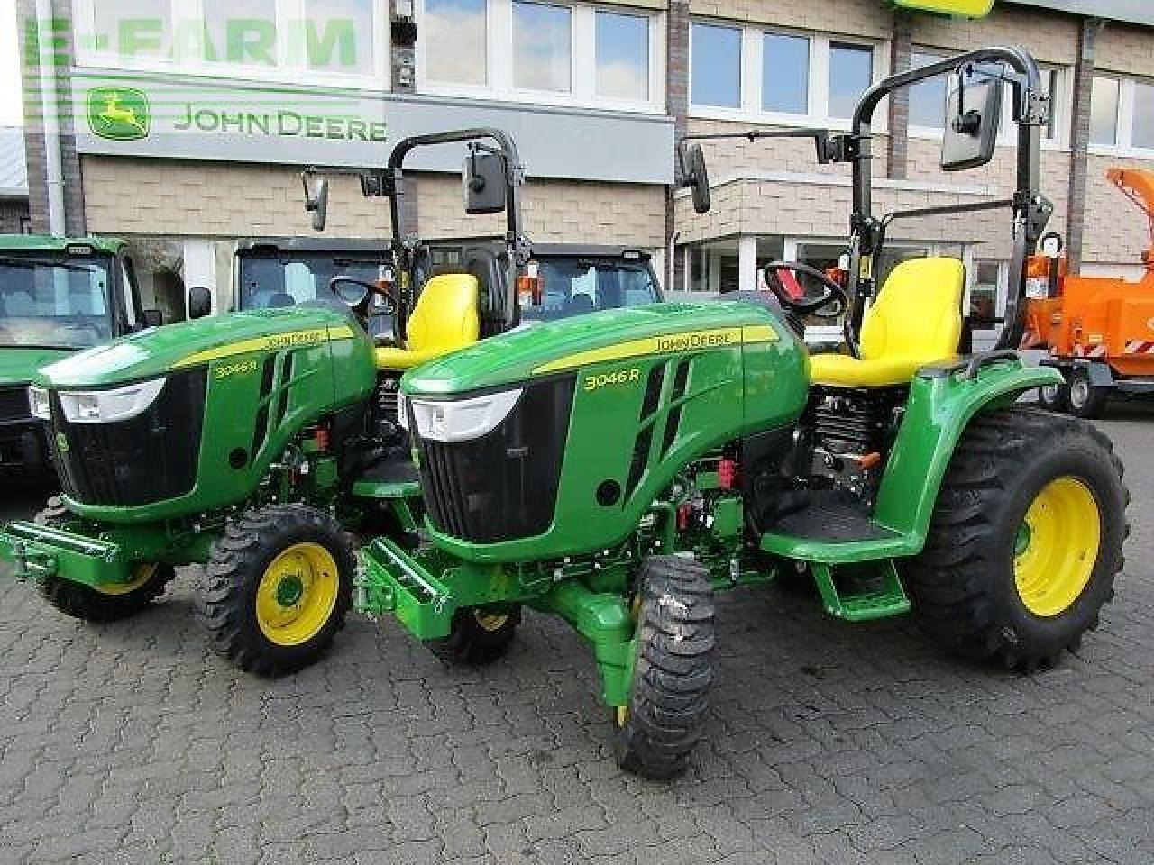 John Deere 3046r - Traktors: foto 1 John Deere 3046r - Traktors: foto 1