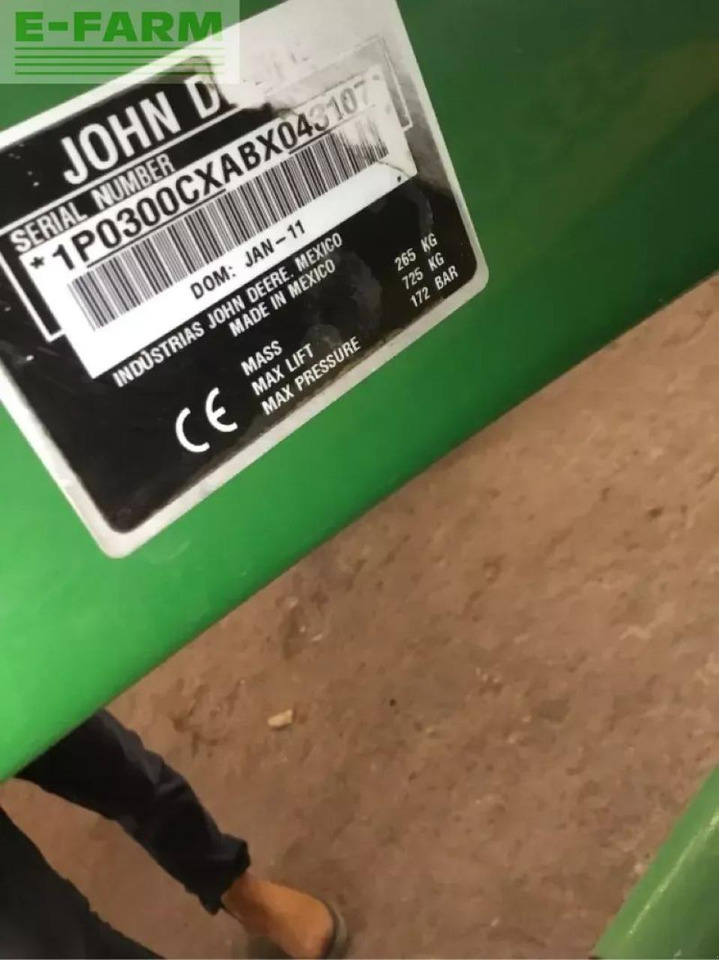 John Deere 3320 my11 - Traktors: foto 4 John Deere 3320 my11 - Traktors: foto 4