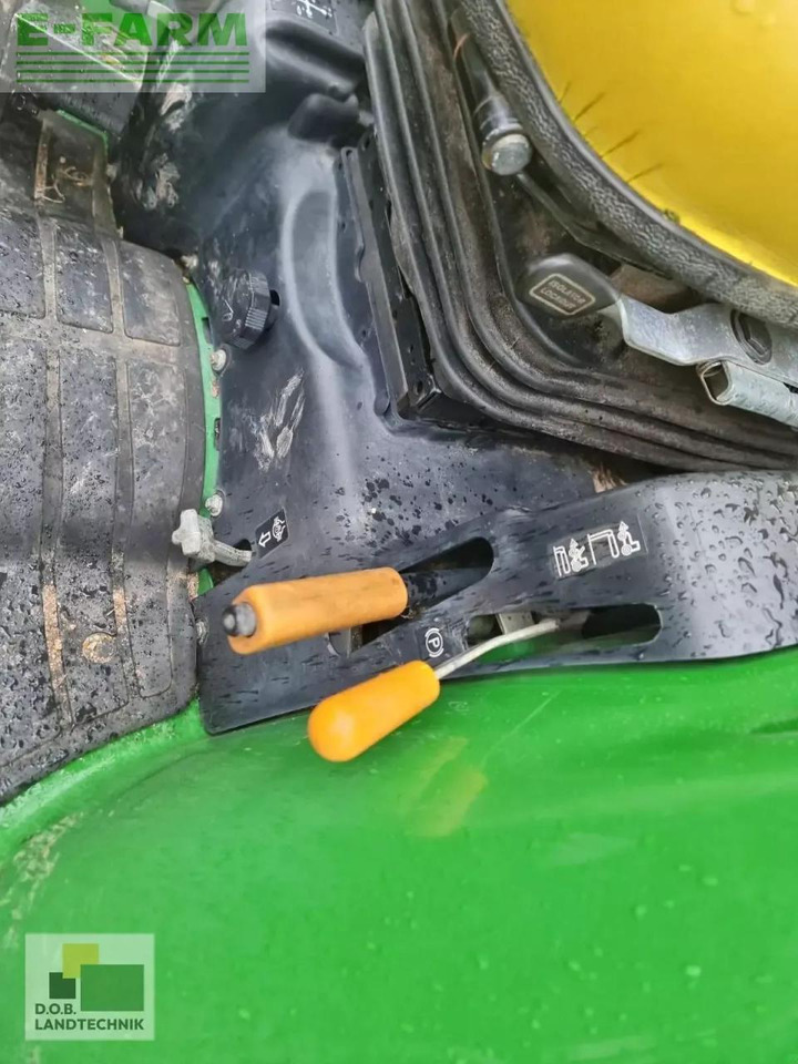 Traktors John Deere 3520 e-hydro: foto 14 Traktors John Deere 3520 e-hydro: foto 14