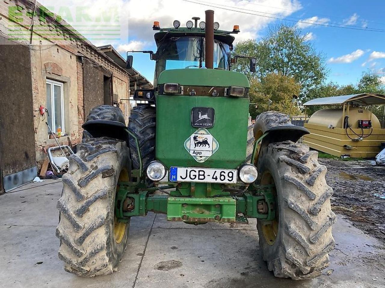 John Deere 4755 - Traktors: foto 2 John Deere 4755 - Traktors: foto 2
