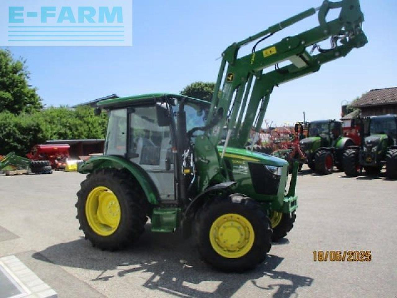 John Deere 5058 e - Traktors: foto 4 John Deere 5058 e - Traktors: foto 4