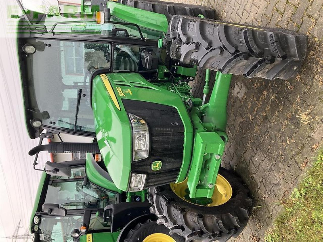 John Deere 5058e - Traktors: foto 1 John Deere 5058e - Traktors: foto 1