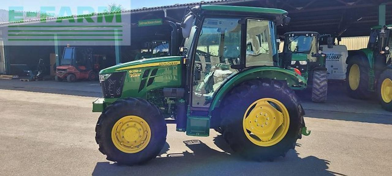 John Deere 5058e - Traktors: foto 4 John Deere 5058e - Traktors: foto 4