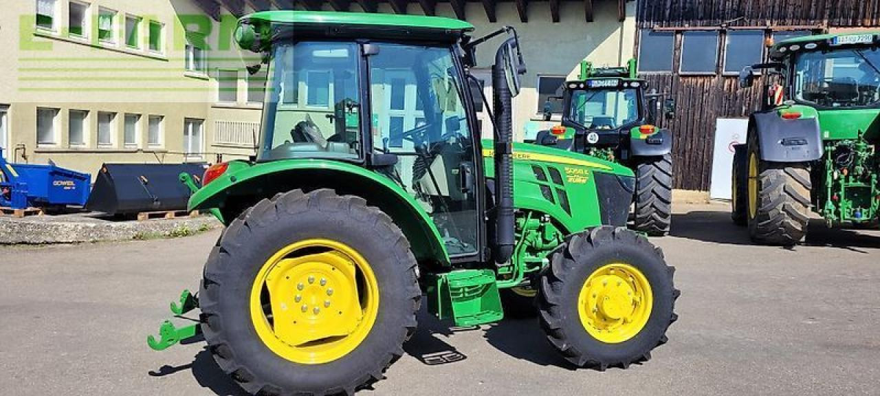 John Deere 5058e - Traktors: foto 3 John Deere 5058e - Traktors: foto 3