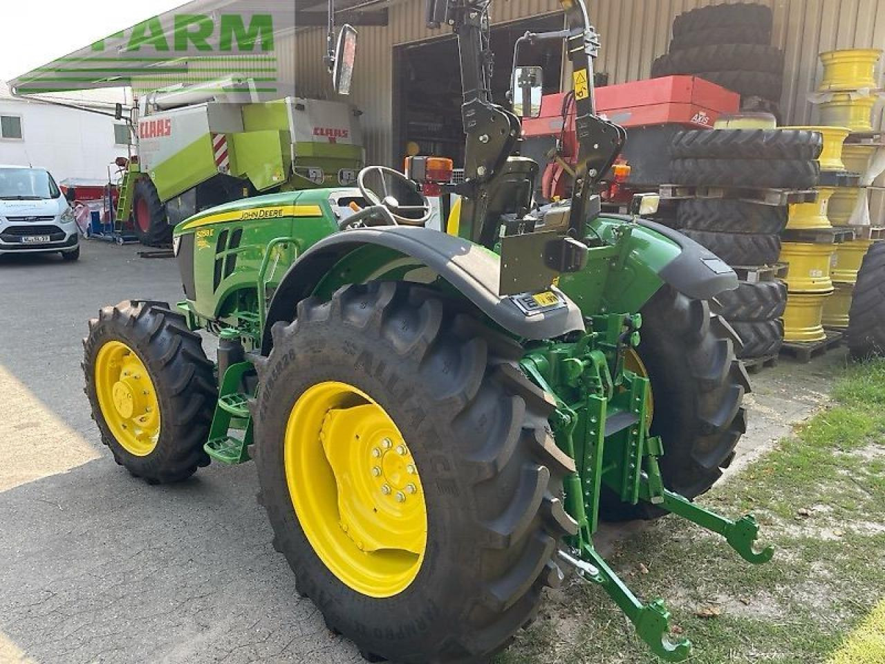 John Deere 5058e - Traktors: foto 4 John Deere 5058e - Traktors: foto 4