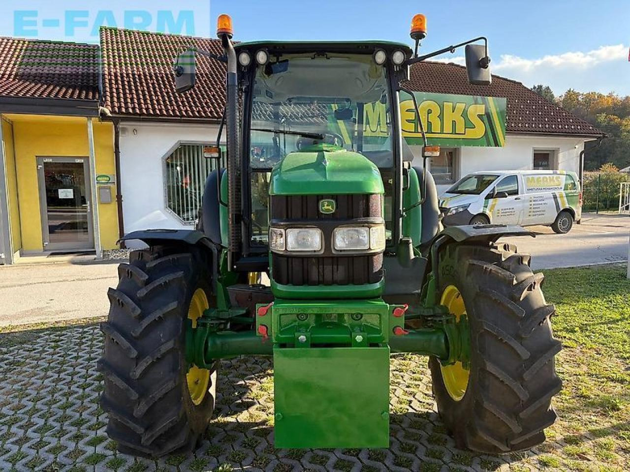 John Deere 5080r - Traktors: foto 2 John Deere 5080r - Traktors: foto 2