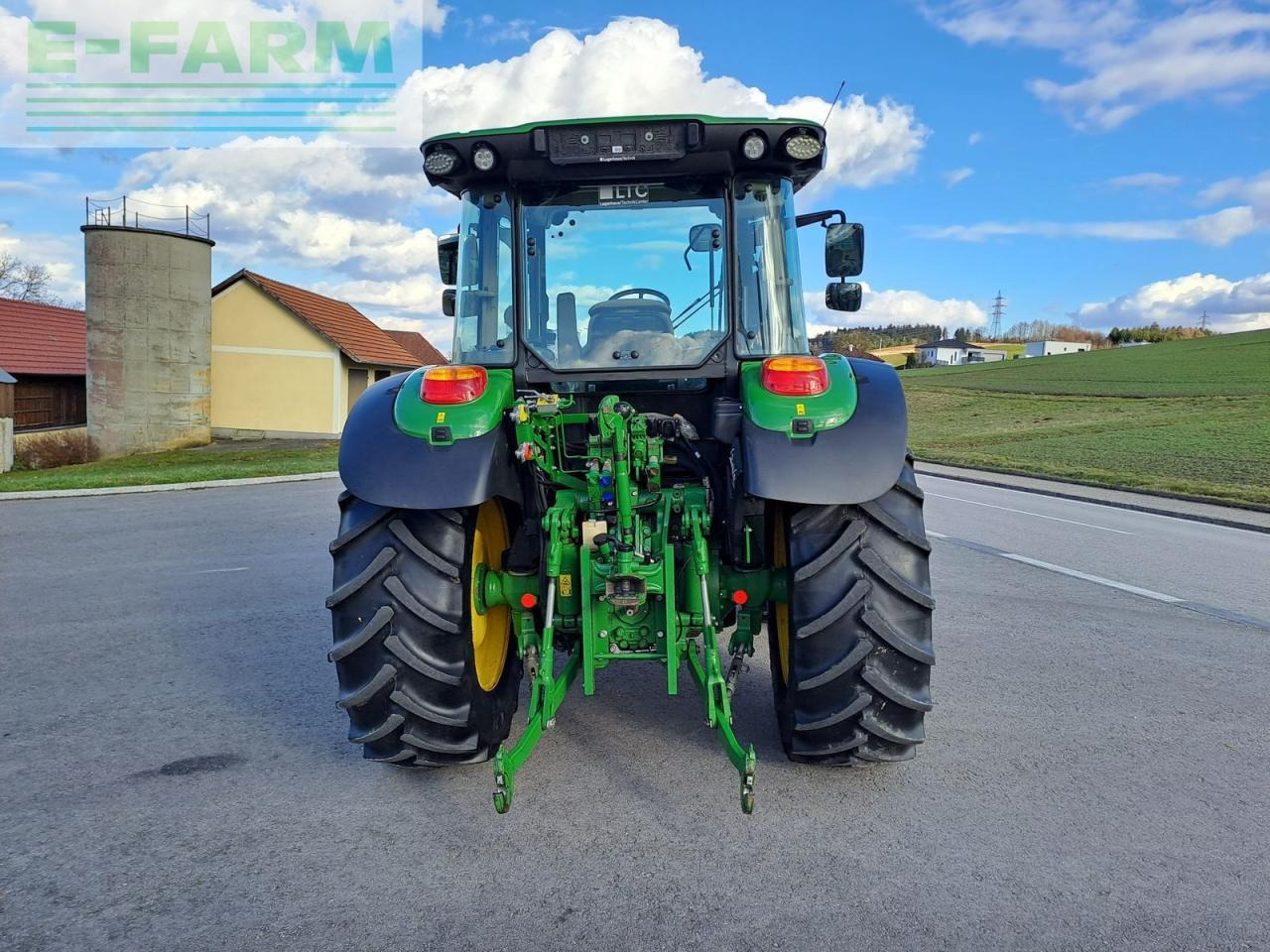 John Deere 5090r - Traktors: foto 4 John Deere 5090r - Traktors: foto 4