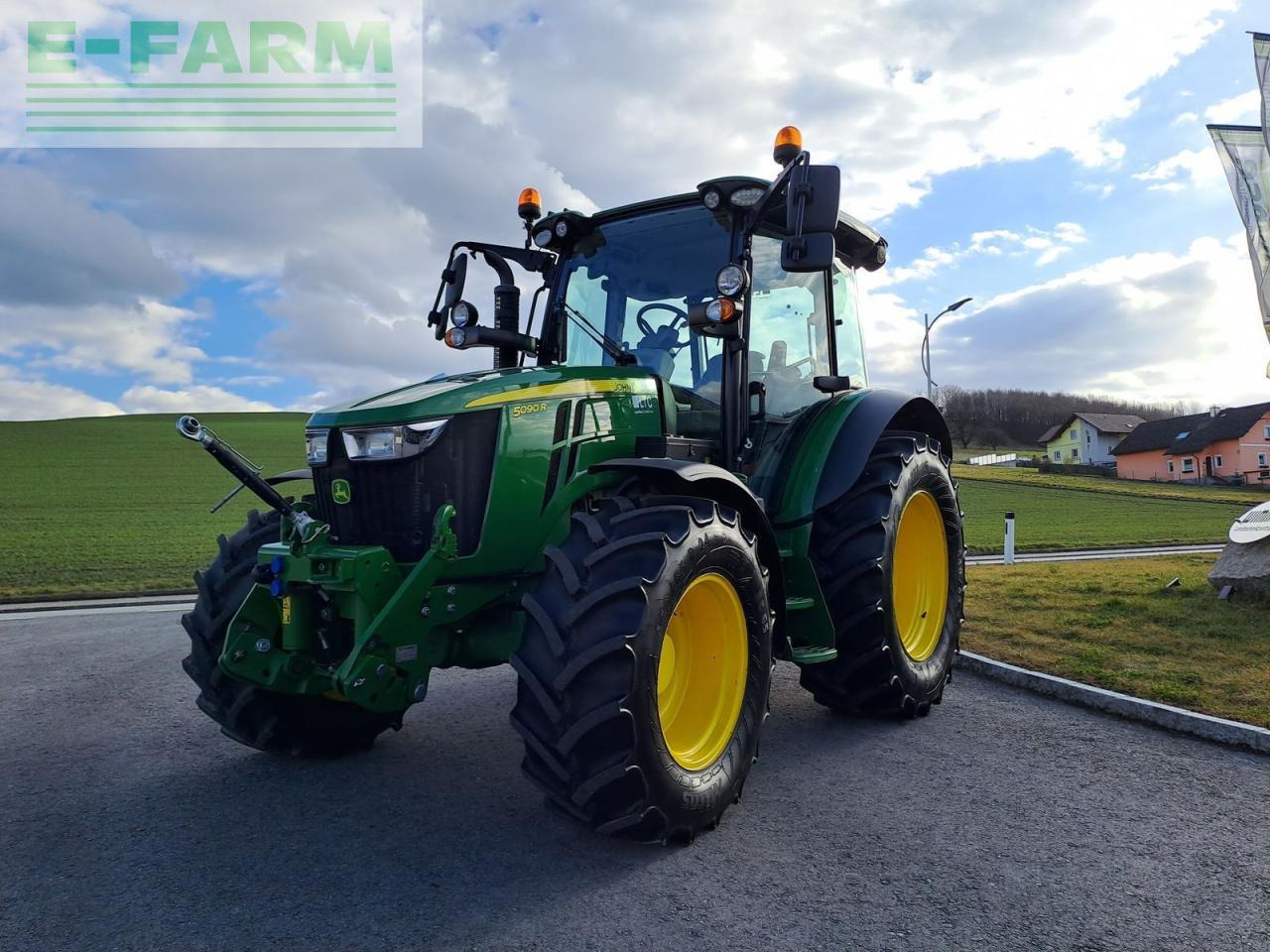 John Deere 5090r - Traktors: foto 2 John Deere 5090r - Traktors: foto 2