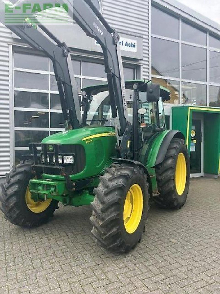 John Deere 5100r - Traktors: foto 2 John Deere 5100r - Traktors: foto 2