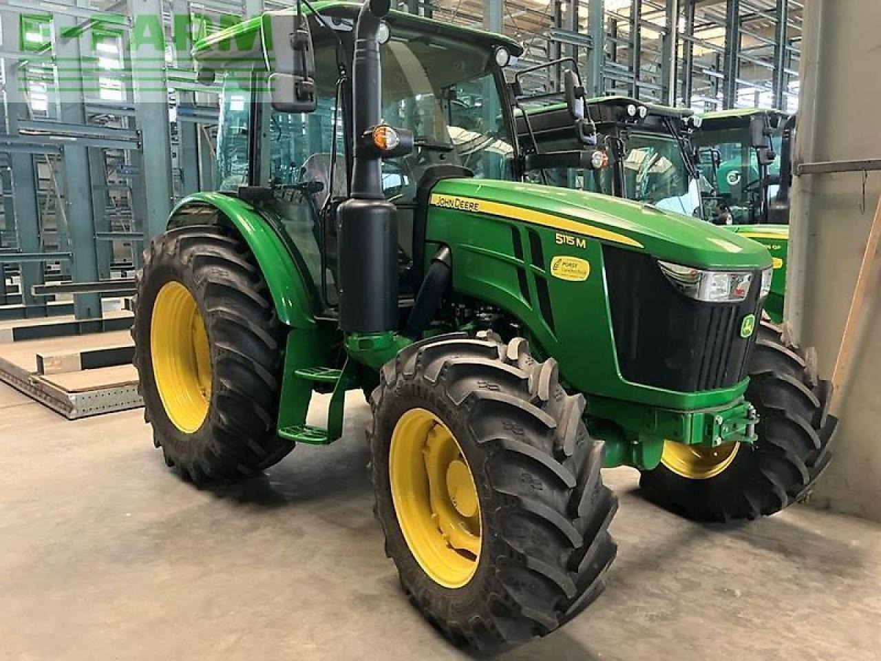 John Deere 5115m - Traktors: foto 1 John Deere 5115m - Traktors: foto 1