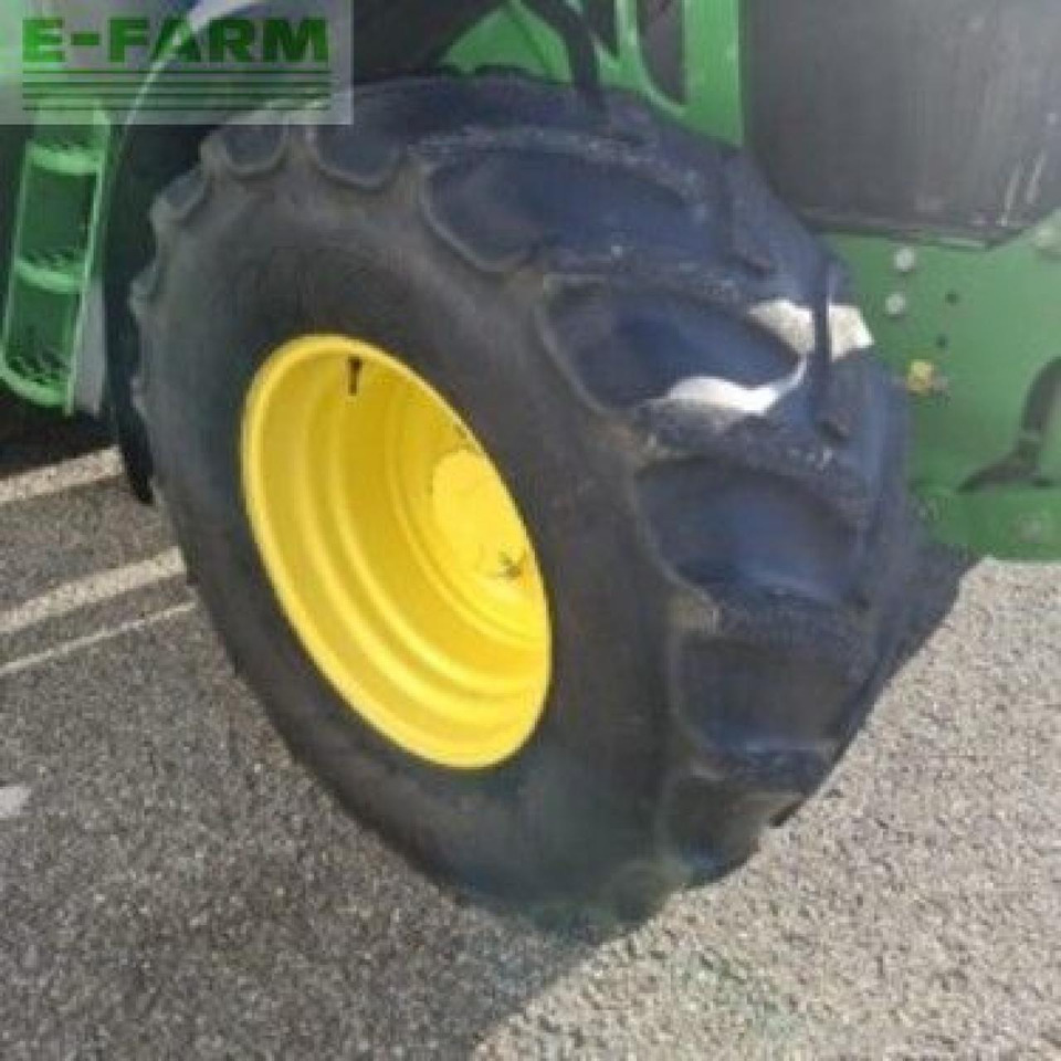 Traktors John Deere 6090m: foto 12 Traktors John Deere 6090m: foto 12