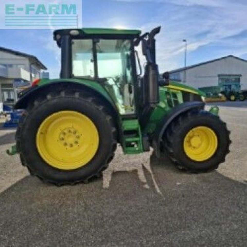 Traktors John Deere 6090m: foto 7 Traktors John Deere 6090m: foto 7
