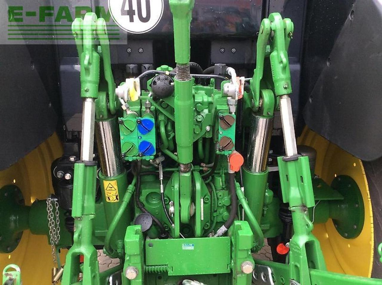 John Deere 6100 m - Traktors: foto 5 John Deere 6100 m - Traktors: foto 5