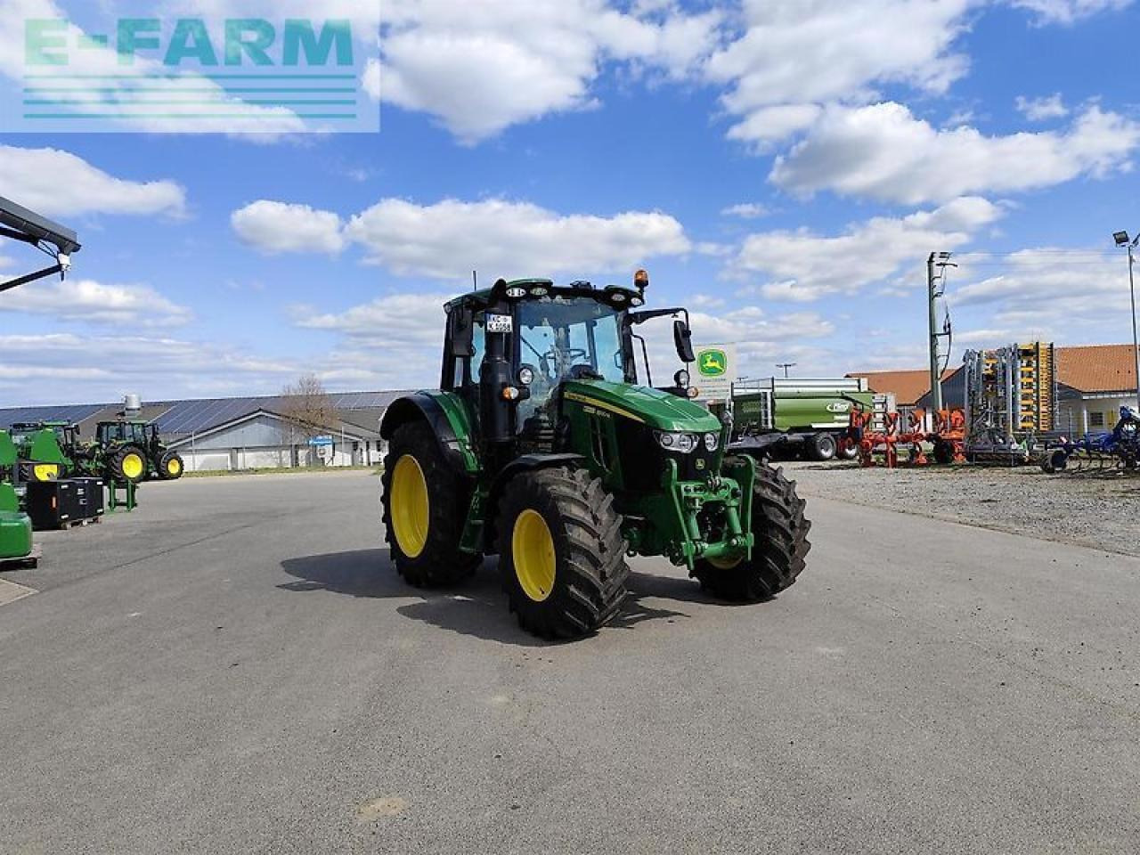 John Deere 6100m - Traktors: foto 3 John Deere 6100m - Traktors: foto 3