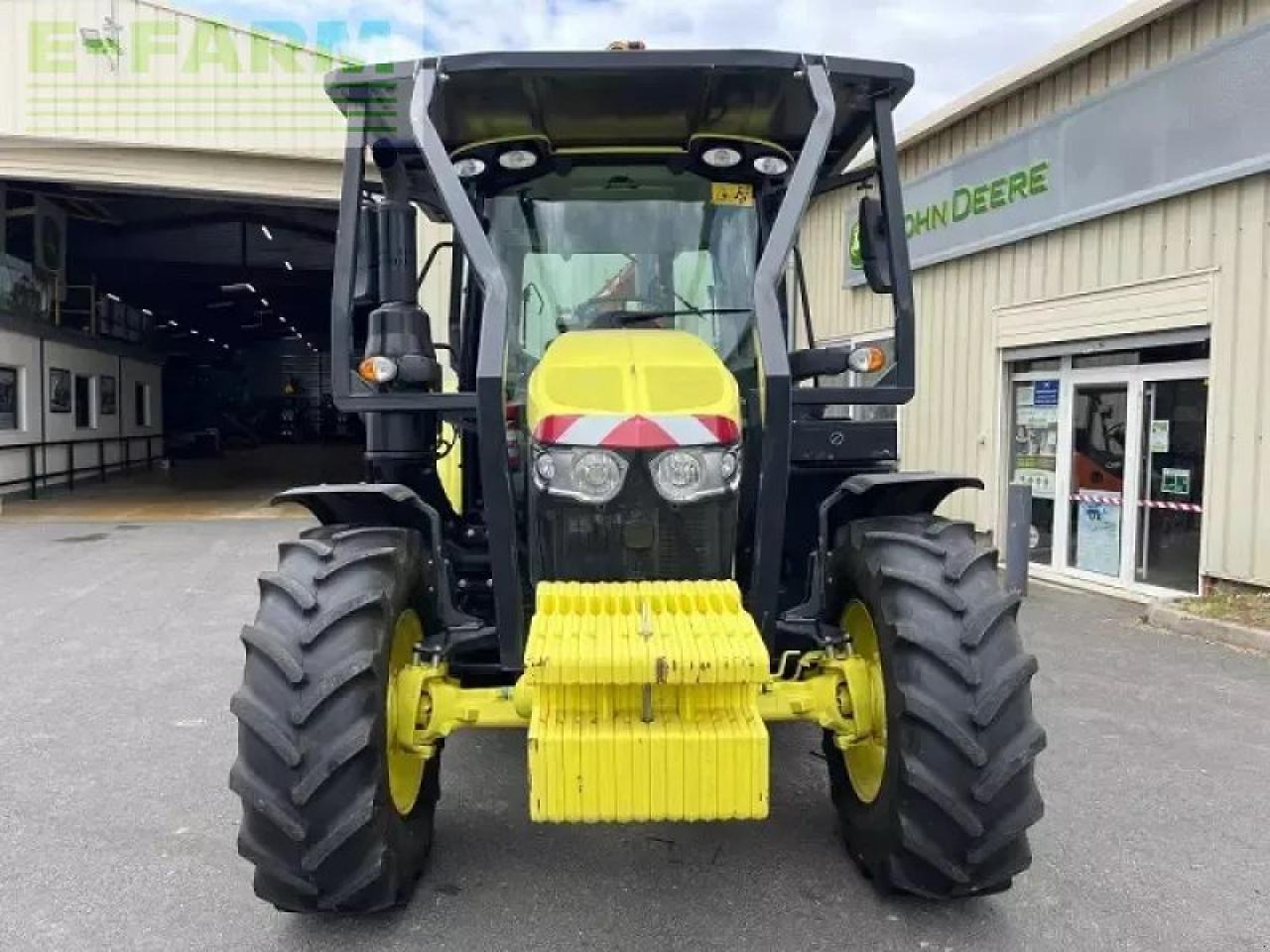 John Deere 6100m - Traktors: foto 5 John Deere 6100m - Traktors: foto 5