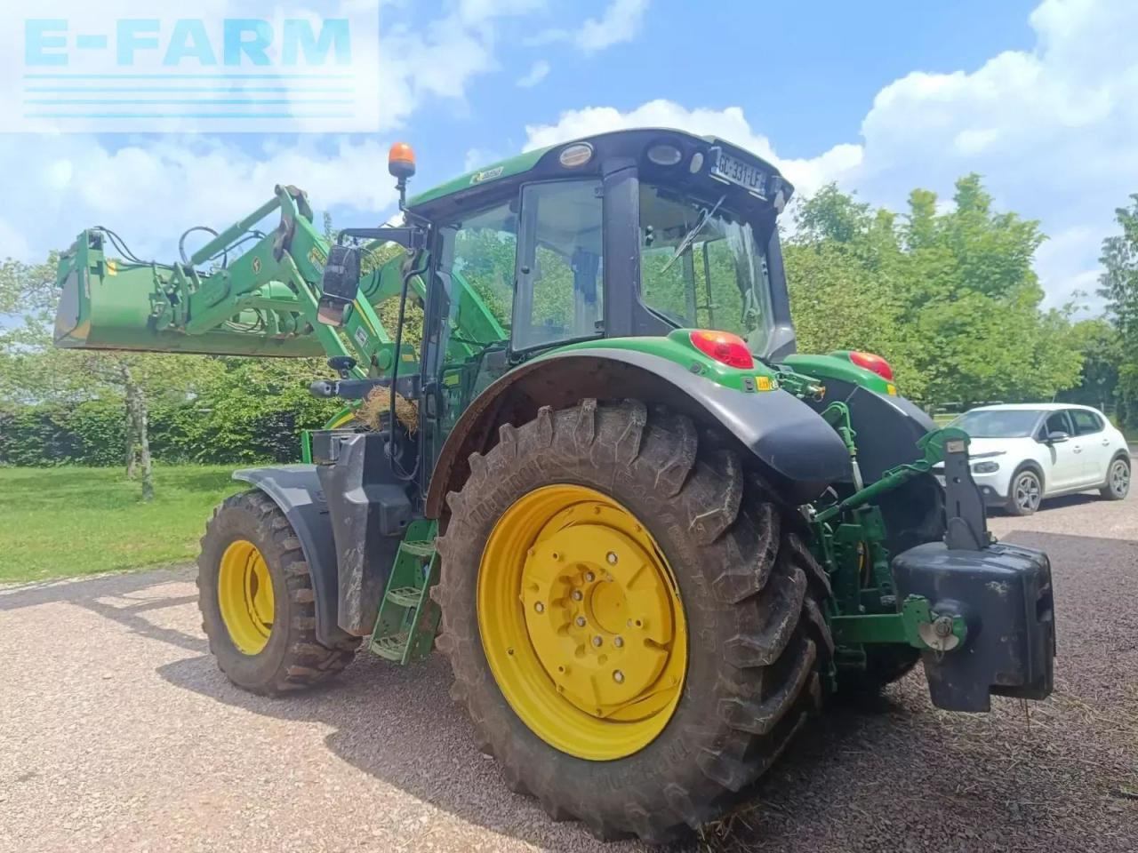 John Deere 6100m - Traktors: foto 4 John Deere 6100m - Traktors: foto 4