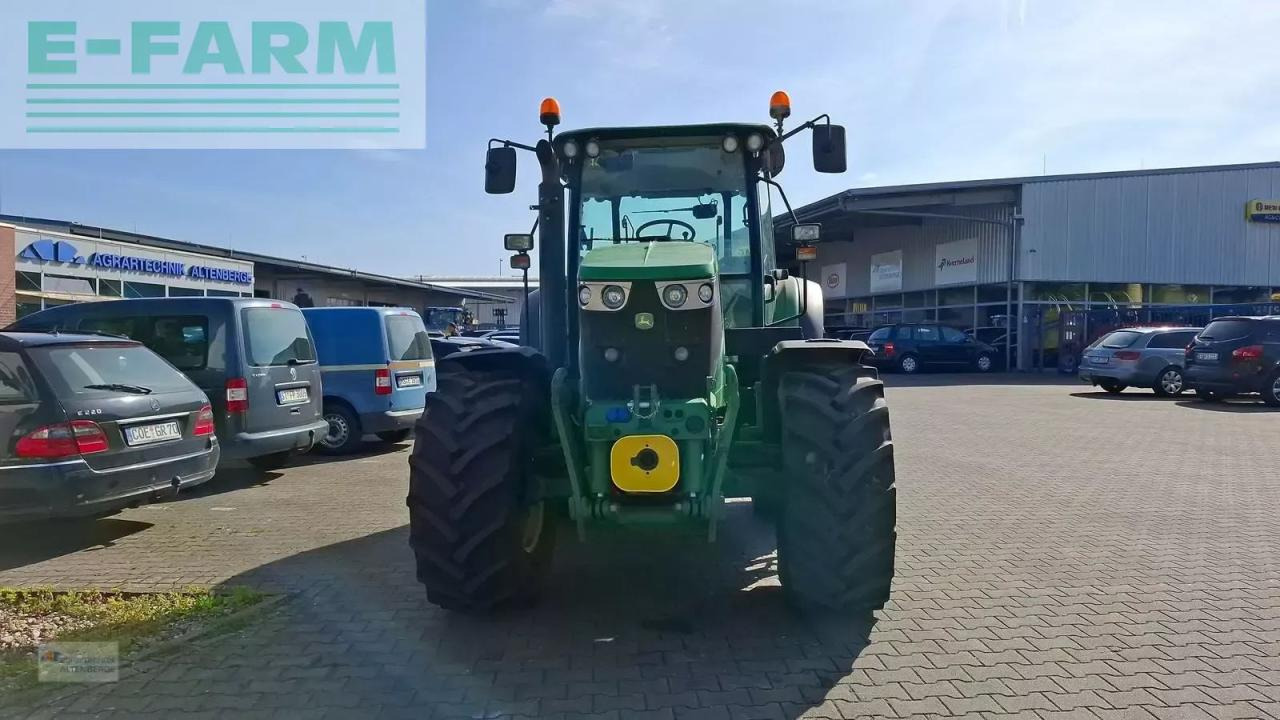 John Deere 6110 mc autoquad-getriebe 24/24 gänge - Traktors: foto 3 John Deere 6110 mc autoquad-getriebe 24/24 gänge - Traktors: foto 3