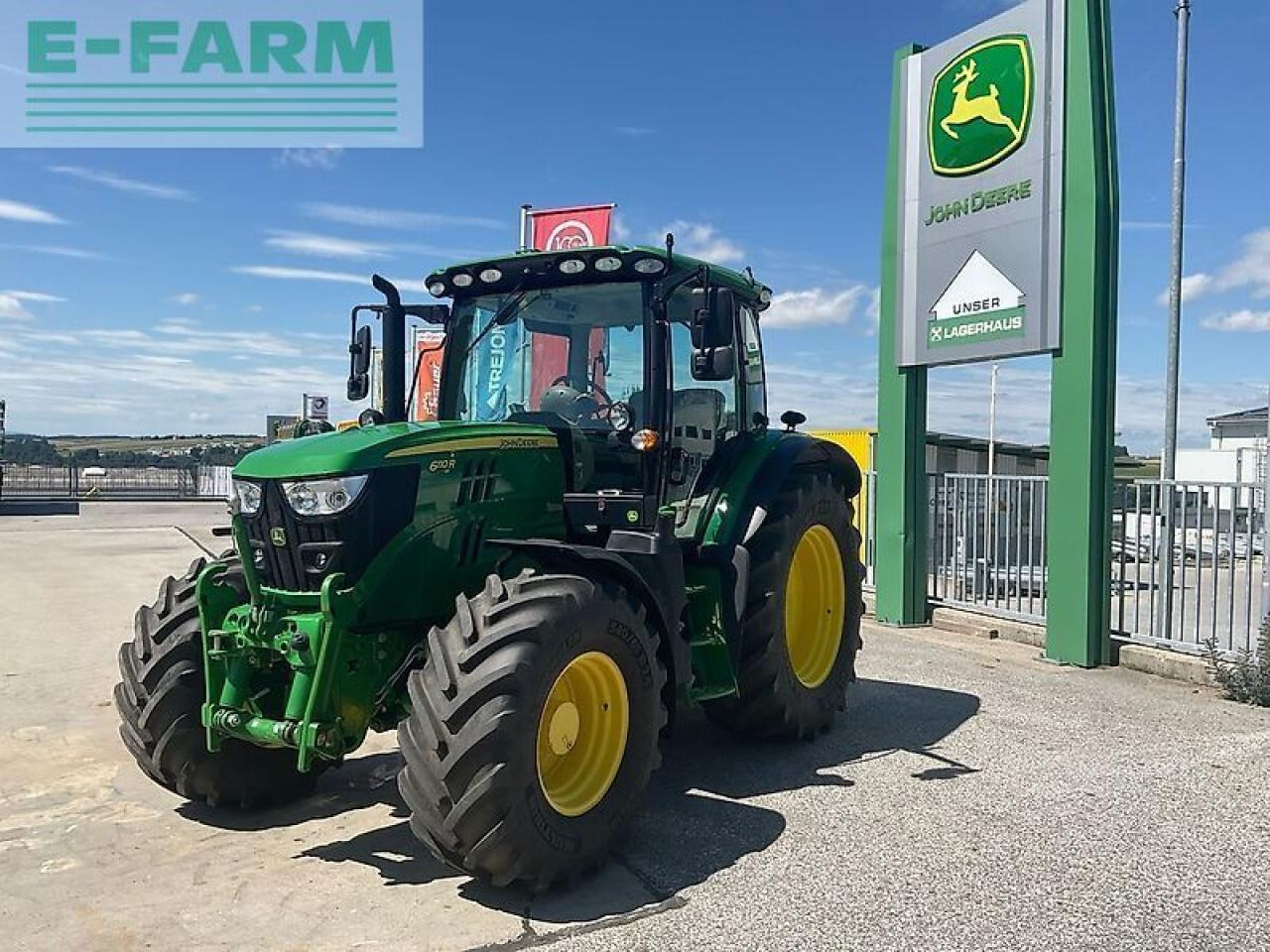 John Deere 6110r - Traktors: foto 1 John Deere 6110r - Traktors: foto 1