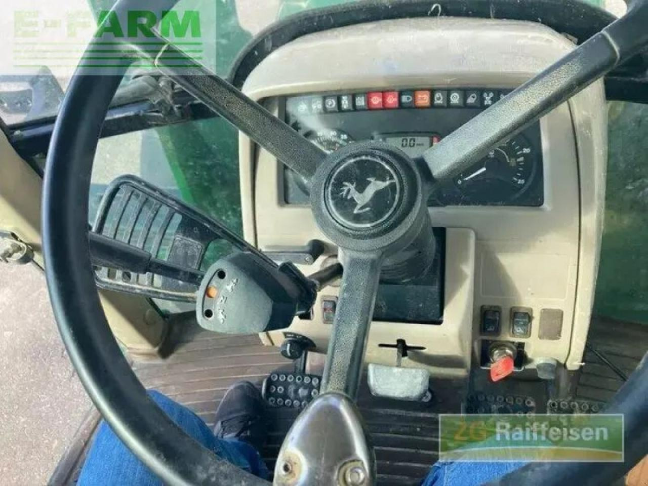 John Deere 6120 se - Traktors: foto 3 John Deere 6120 se - Traktors: foto 3