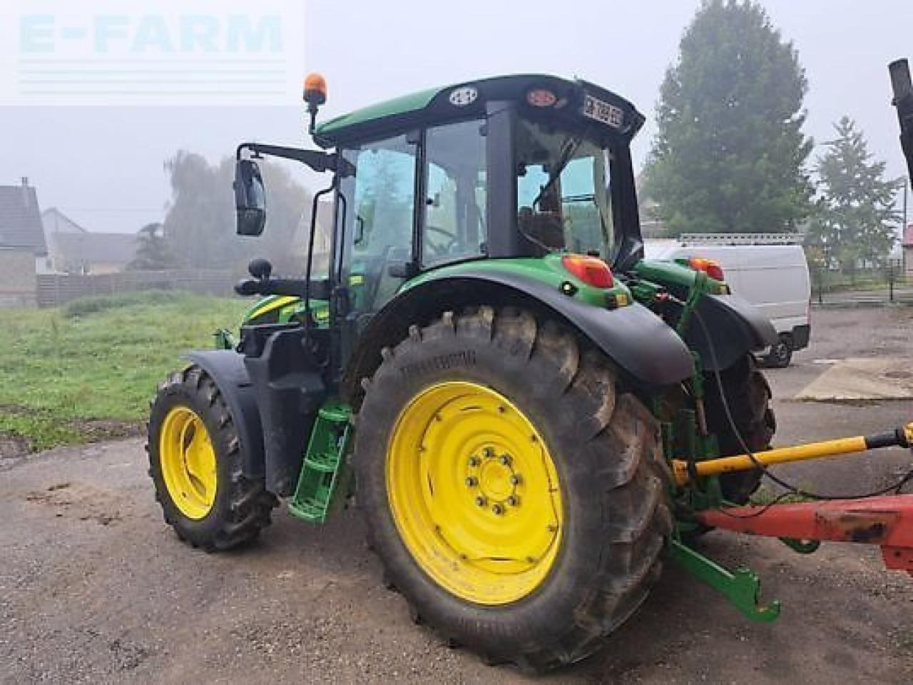 John Deere 6120m - Traktors: foto 5 John Deere 6120m - Traktors: foto 5